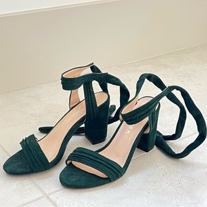 Forest greens heels